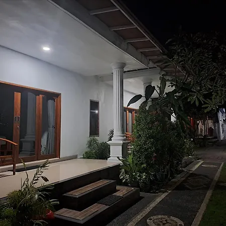 Srinadi Guest House Lovina