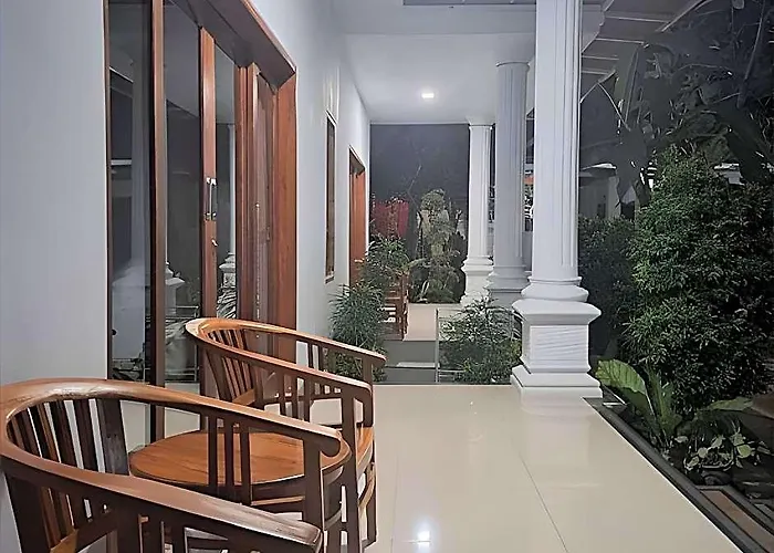 Srinadi